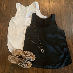 Banana Republic sleeveless blouse lot Large